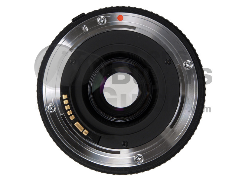 Sigma 70-300mm f/4-5.6 APO DG MACRO 鏡頭評語, 技術規格, 配件