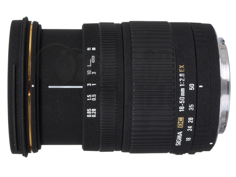 Sigma 18-50mm f/2.8 EX DC 鏡頭評語, 技術規格, 配件